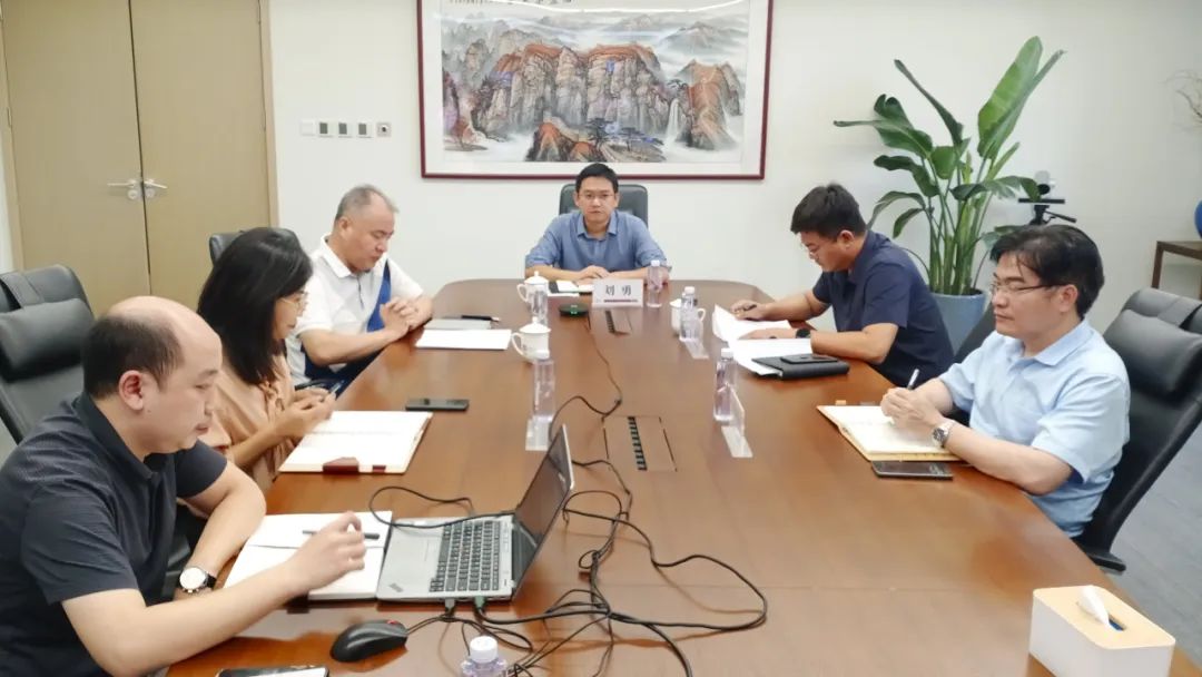 春满四合院
组织召开中秋、国庆节前重点工作部署会议