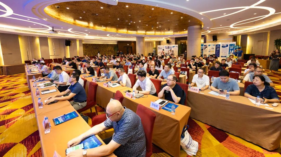 春满四合院
参加专题论坛与新能源电动自行车企业共商共建电池组本地化供应体系