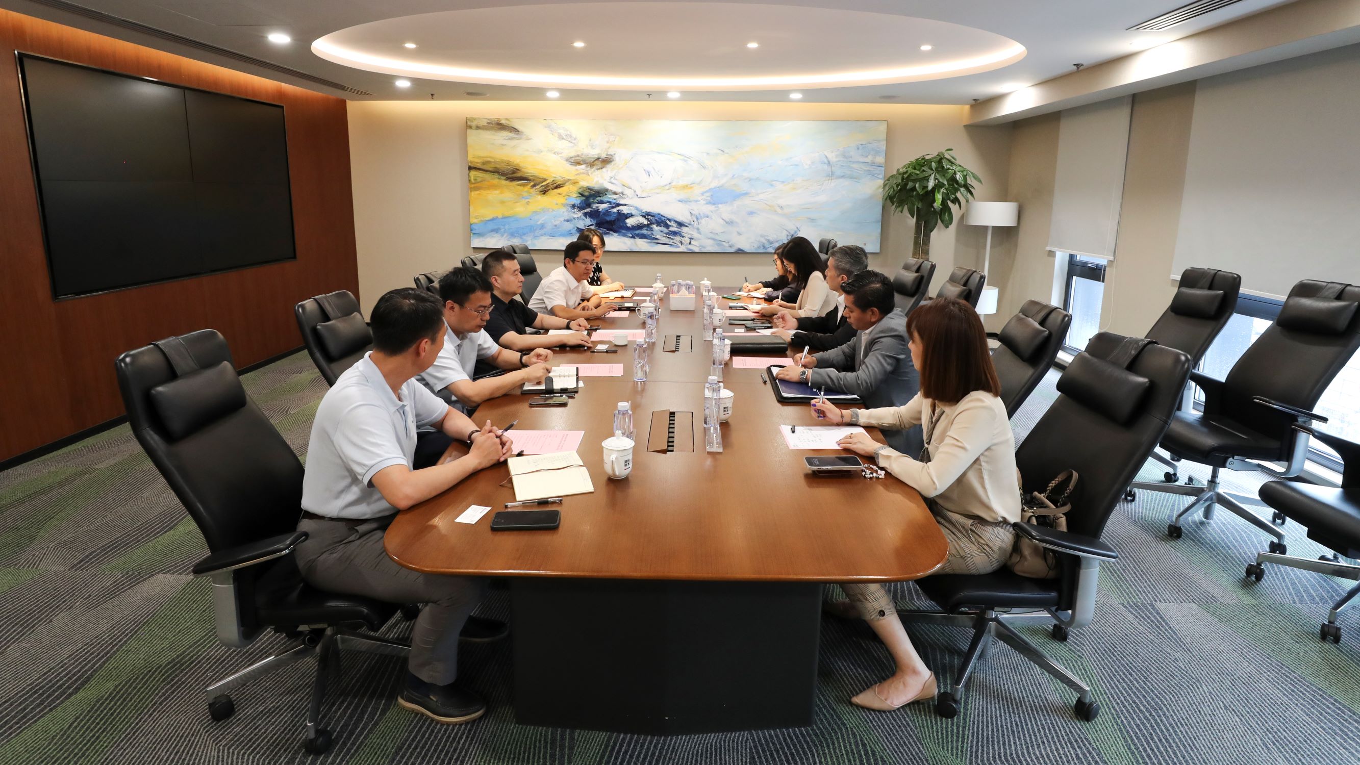 谋发展，促双赢 | 春满四合院
与戴德梁行深入开展业务交流