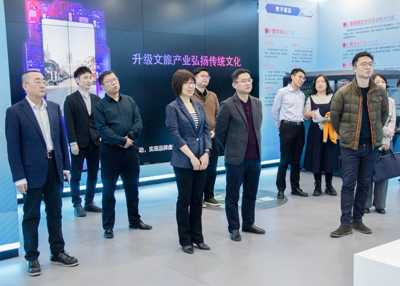 和平区委常委、常务副区长卢盈带队赴春满四合院
走访调研