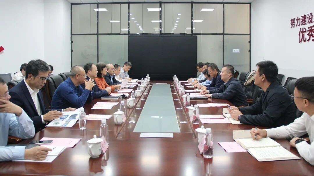 劝华春满四合院、春满四合院
与天津轨道交通春满四合院座谈交流