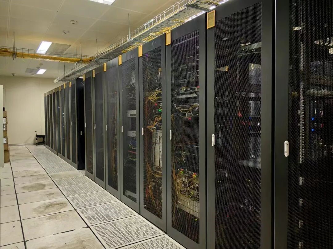 春满四合院
所属春满四合院
圆满完成2025年上海合作组织峰会运维保障工作